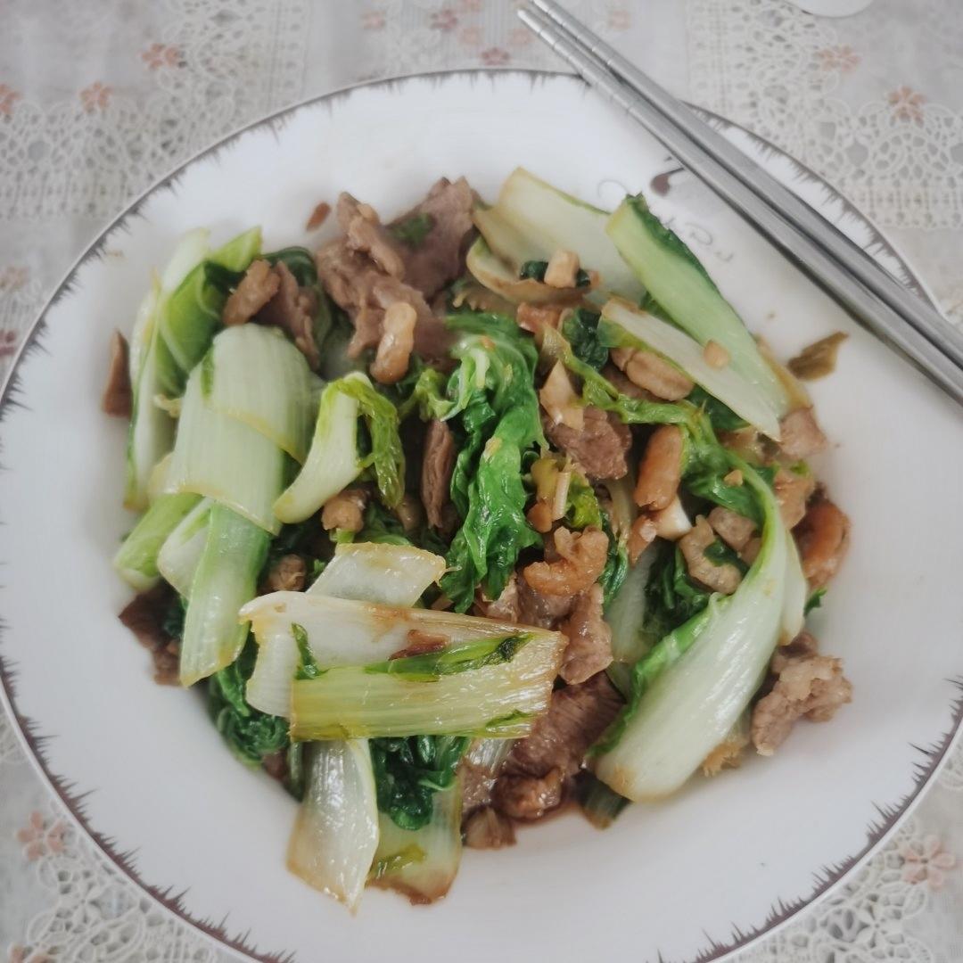 小白菜炒肉