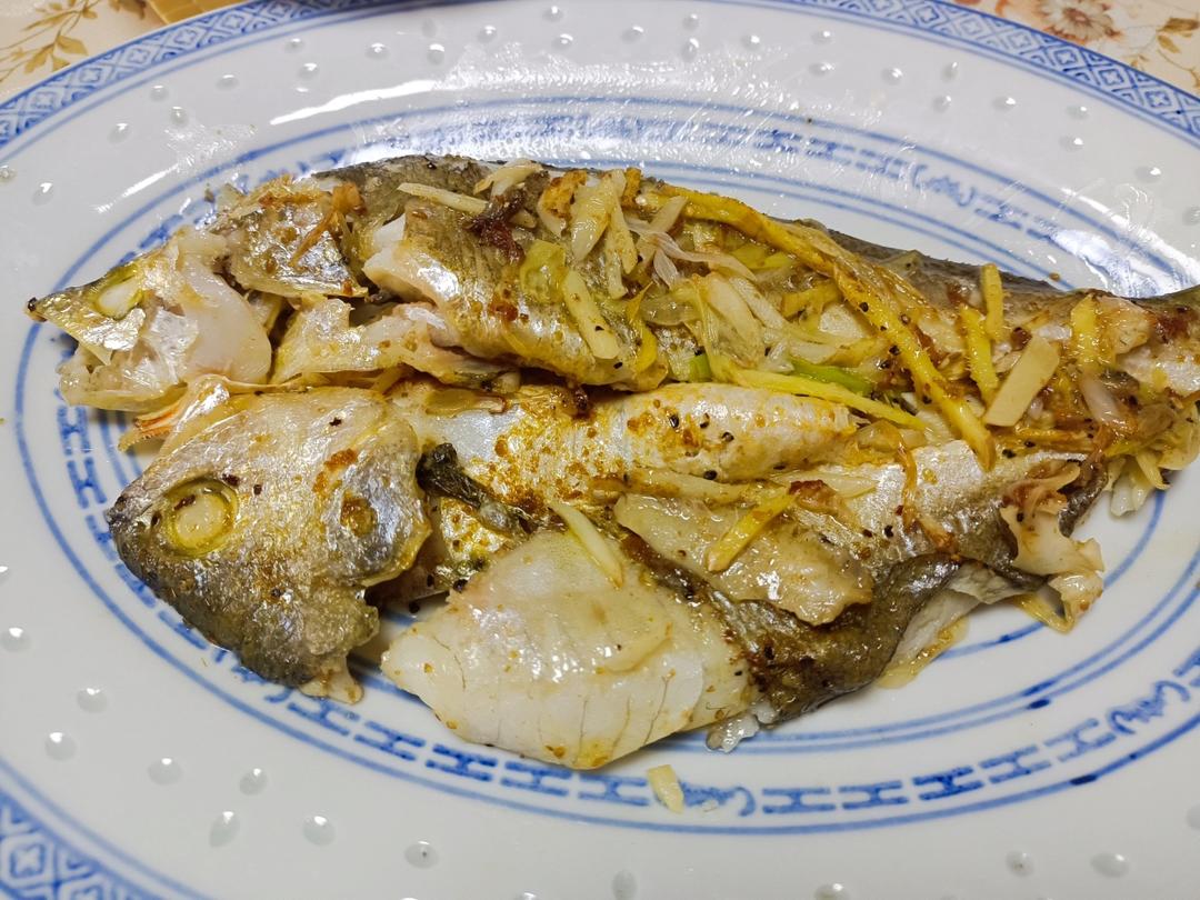 干煎黄鱼