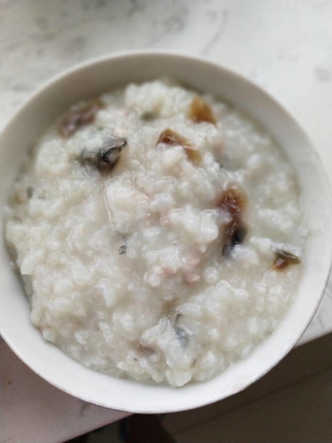 皮蛋瘦肉粥