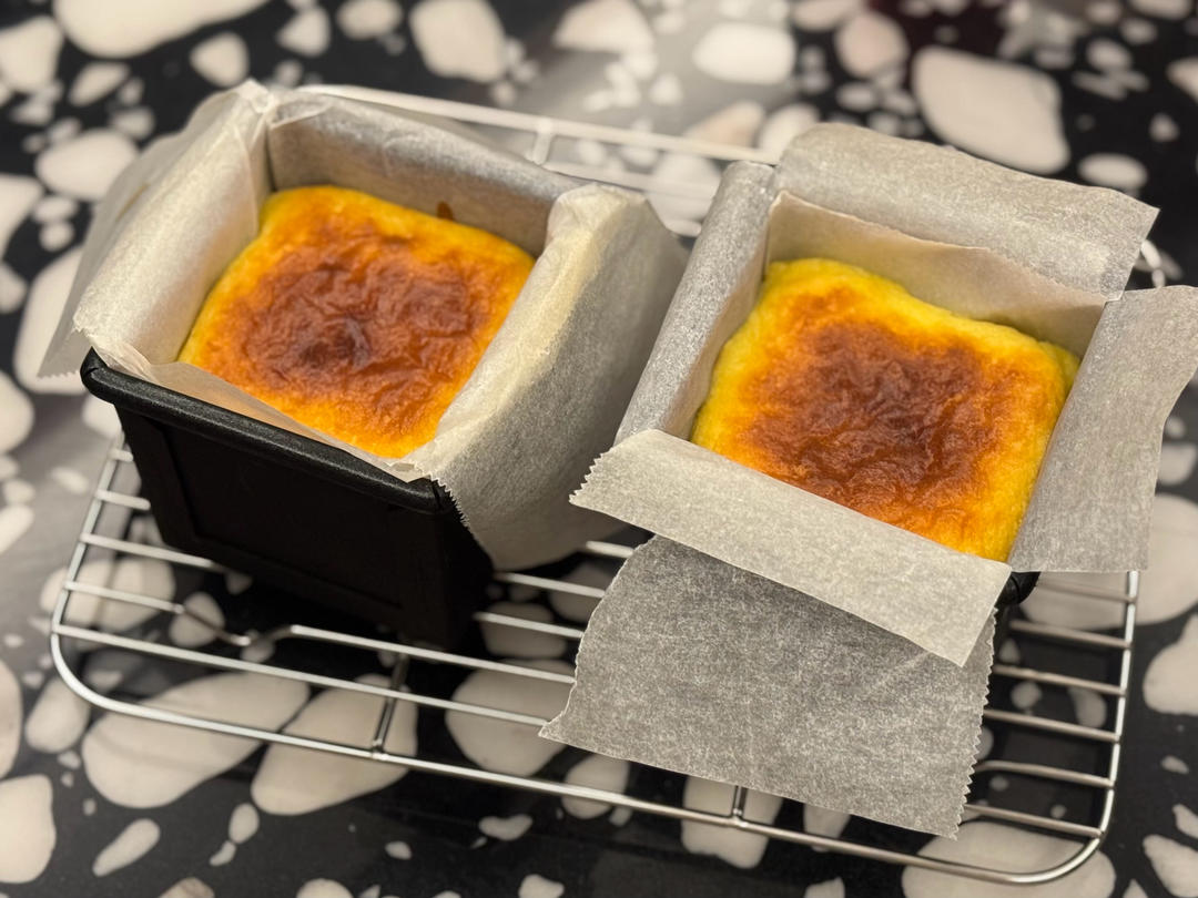 马斯卡彭版巴斯克蛋糕