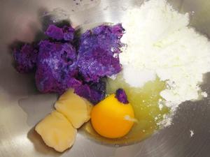 紫薯软欧(黑米紫薯馅儿)超好吃～的做法 步骤3