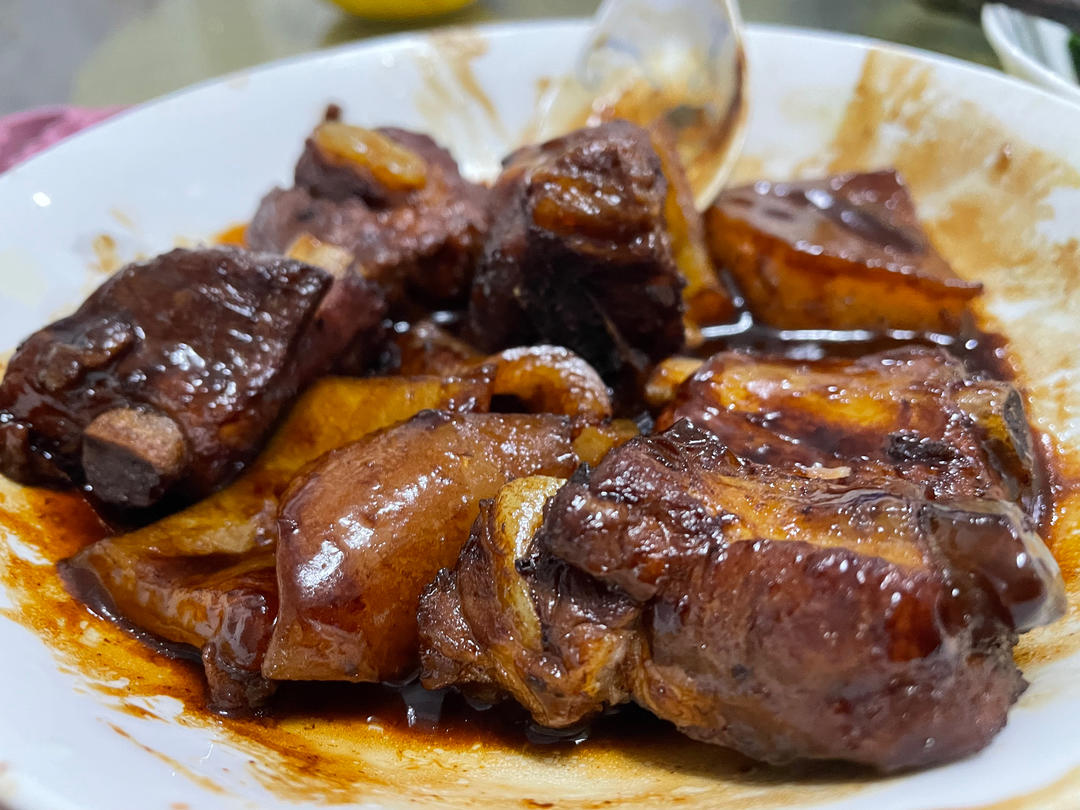 不焯水不放油的家常红烧肉