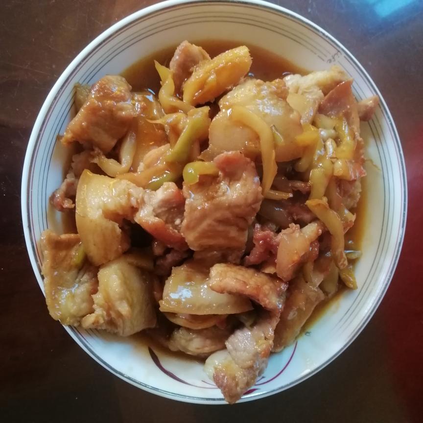 家常榨菜焖猪肉