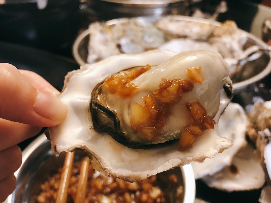 夜宵党“香辣蒜蓉酱”（蒜蓉虾，烤扇贝，生蚝，粉丝花甲，金针菇）