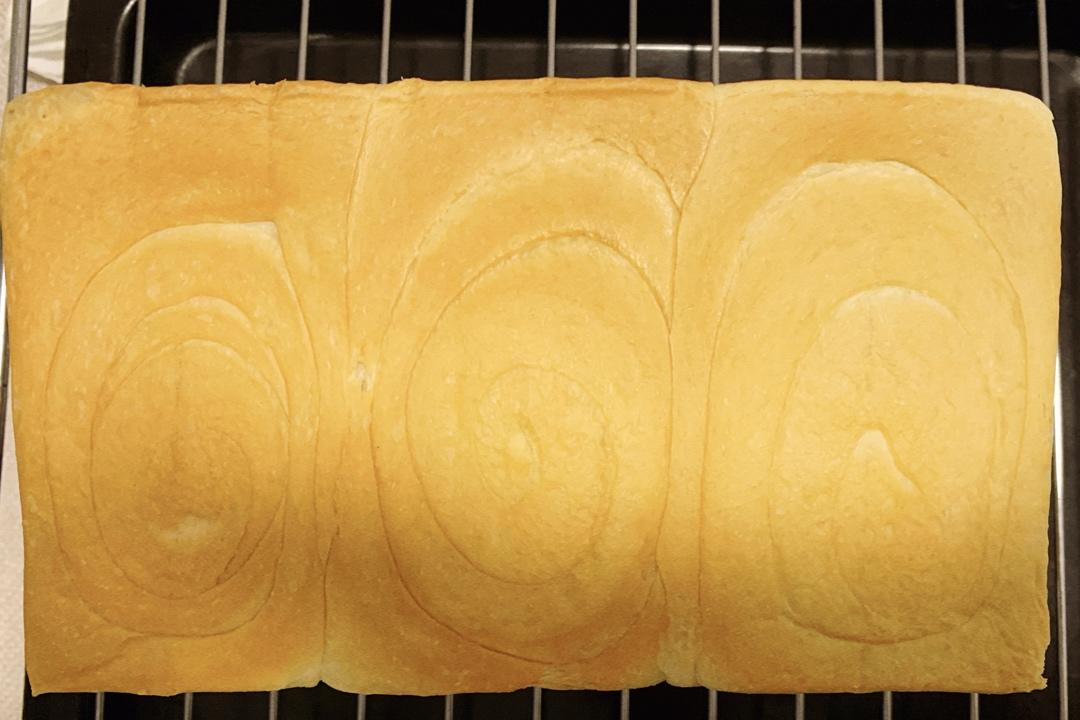纯奶手撕吐司