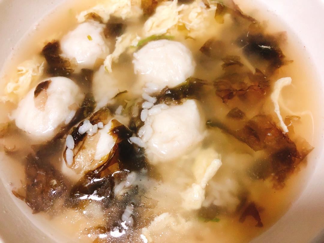 紫菜鱼丸汤