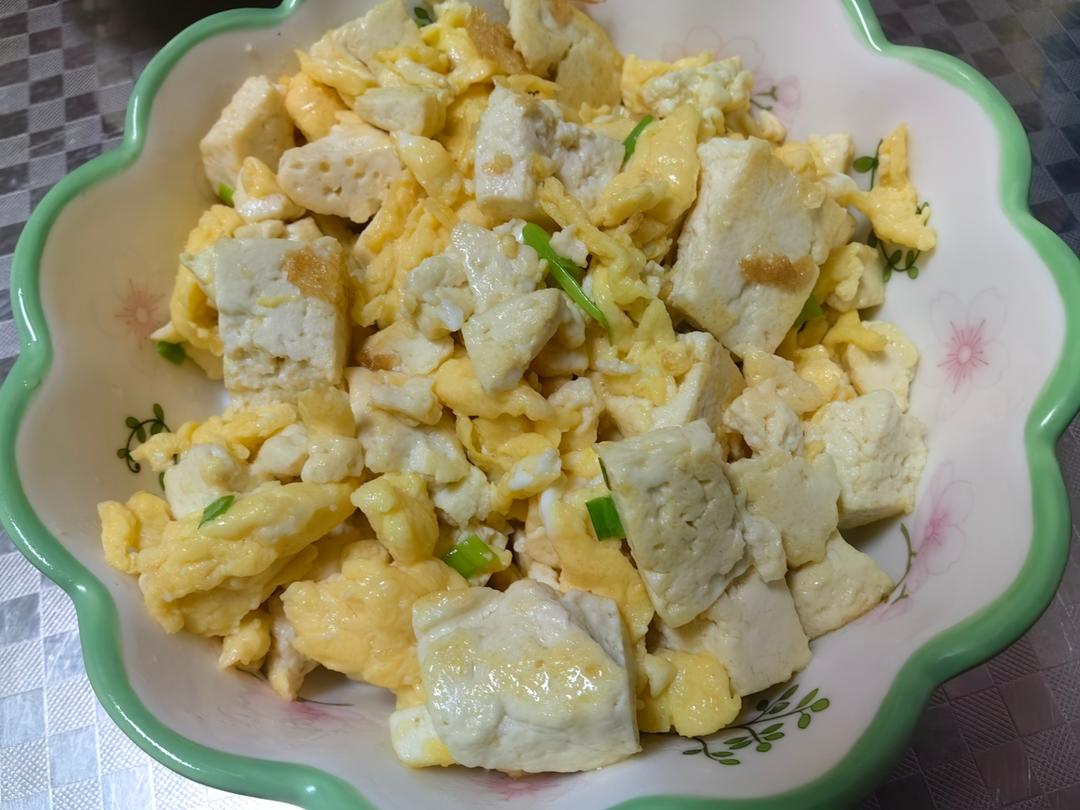 豆腐炒鸡蛋