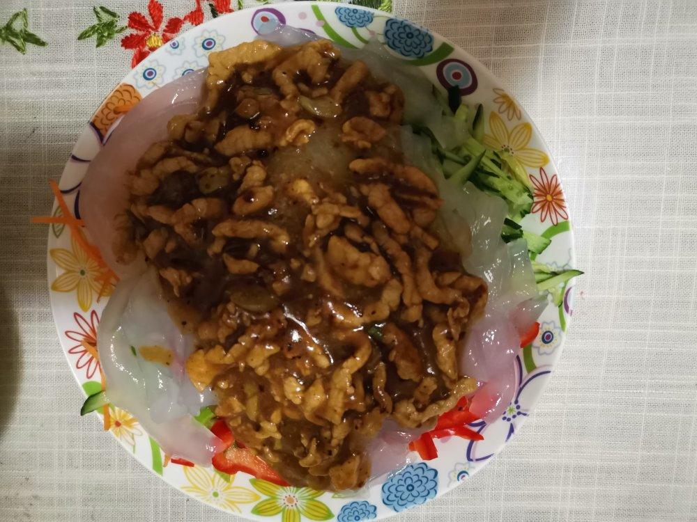 肉丝拉皮