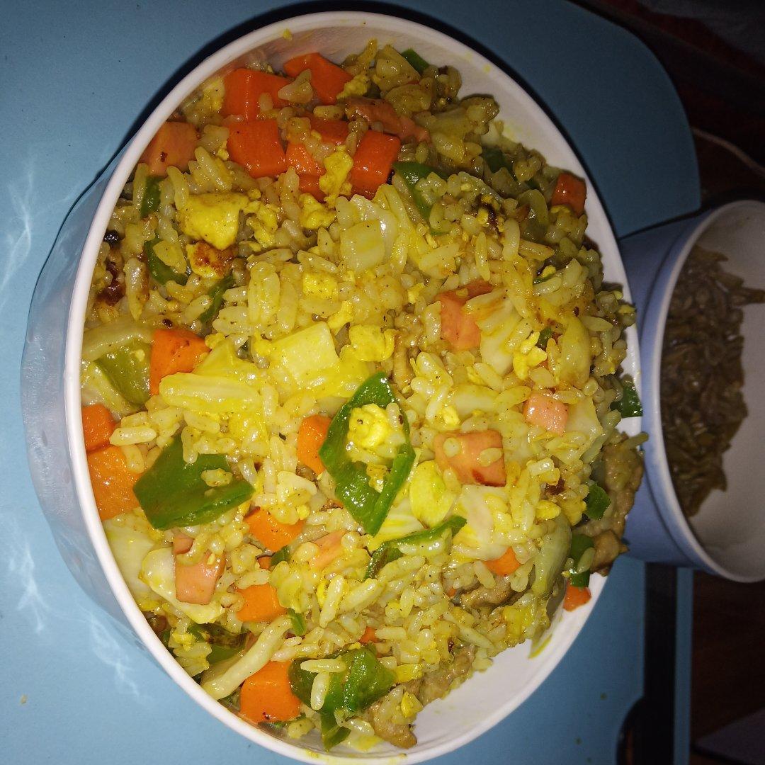 咖喱炒饭
