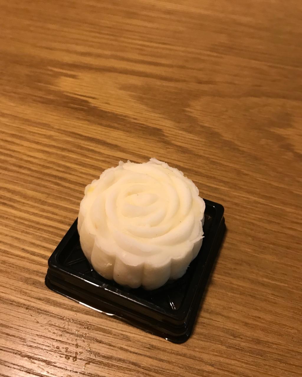 冰皮豆沙月饼