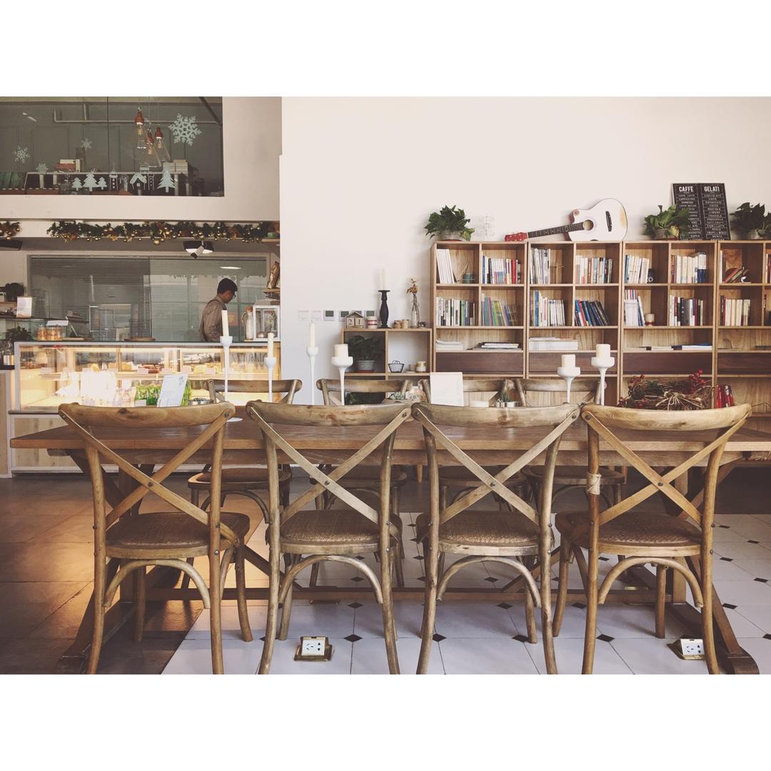 看见什么吃什么～(⁎⁍̴̀◡⁍̴́⁎)♡