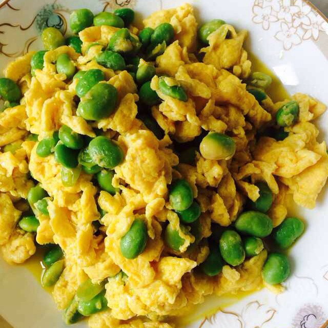 离兮moony喵做的毛豆炒鸡蛋