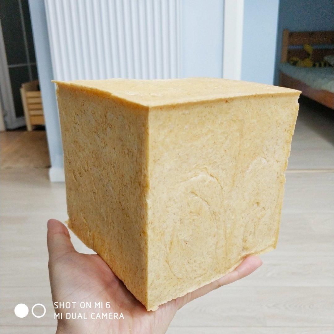 《银座顶级吐司》—— 全麦粒吐司（冷藏发酵）
