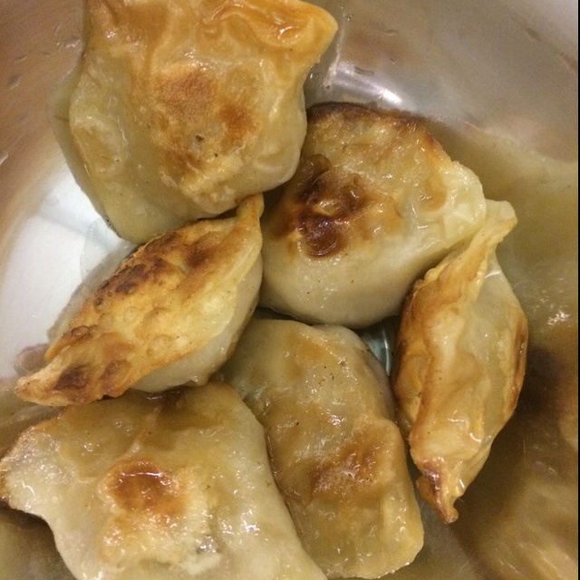 锅贴饺子