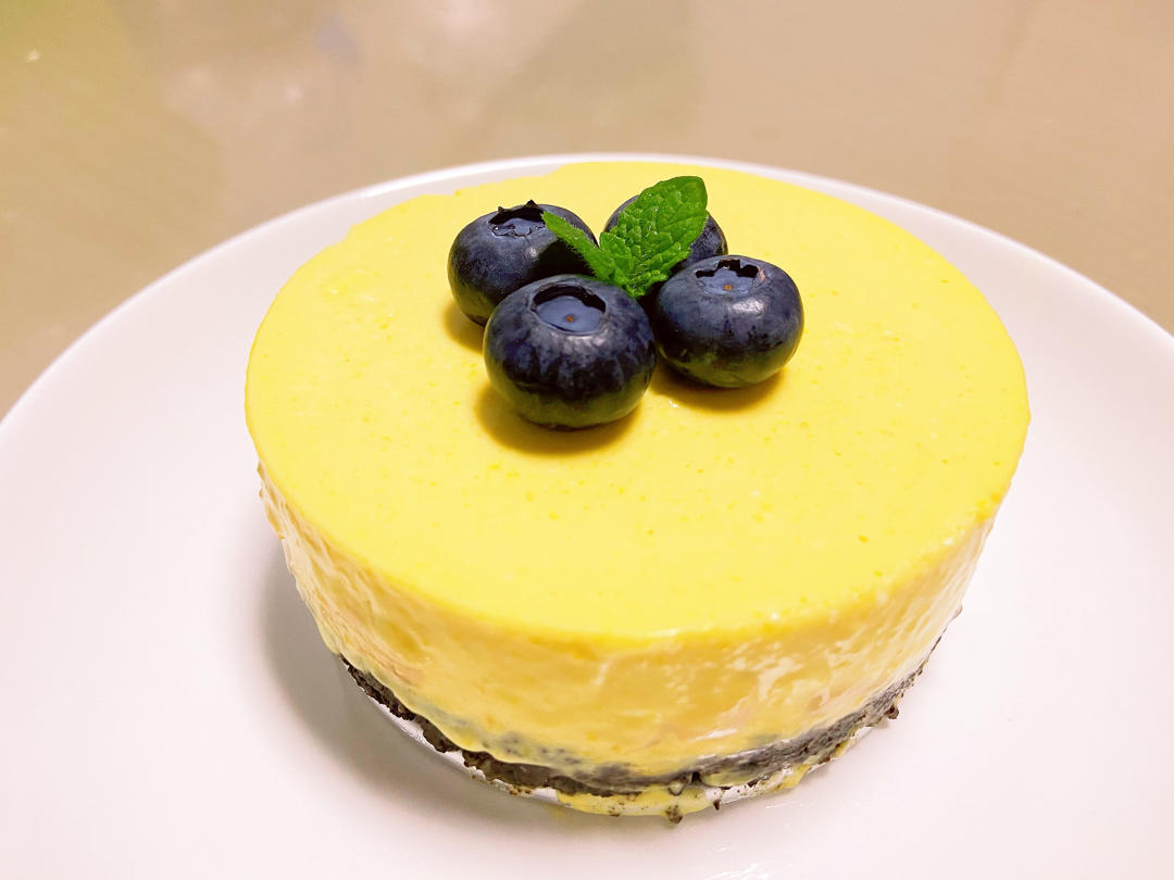 4寸芒果慕斯蛋糕