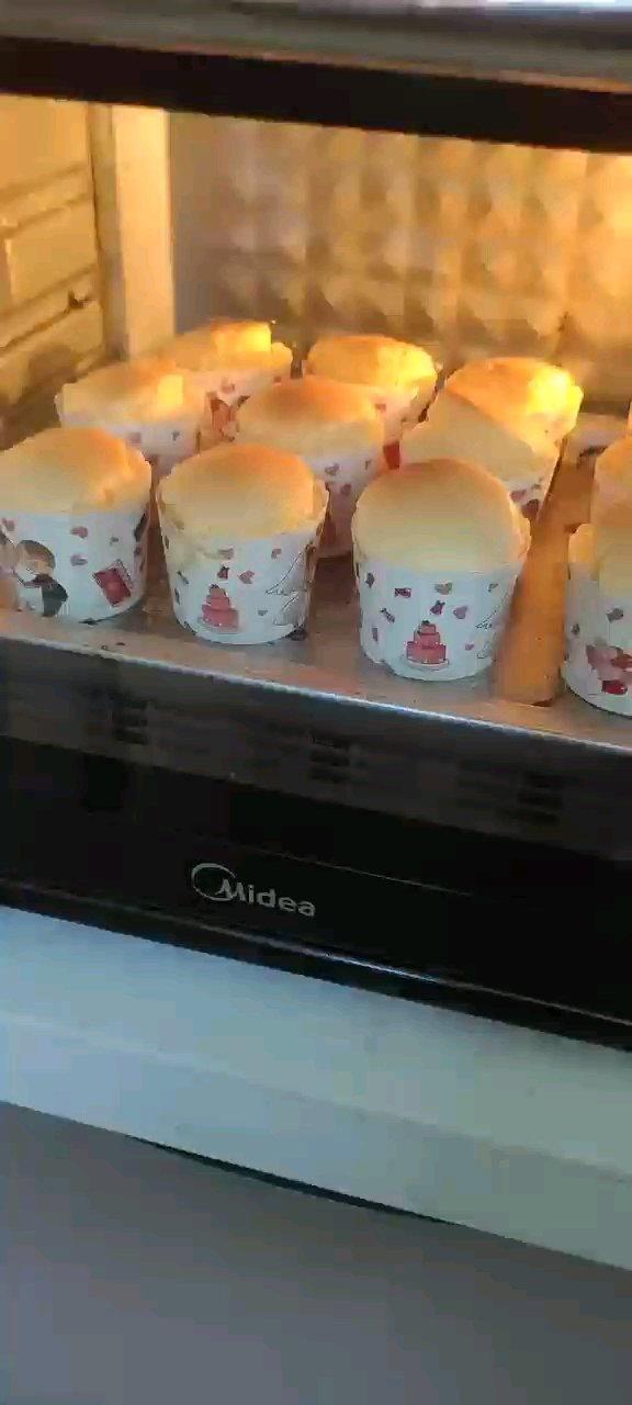 软糯杯子蛋糕不塌