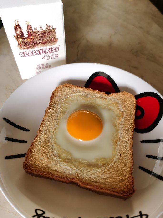 懒人早餐 | 芝士鸡蛋烤吐司