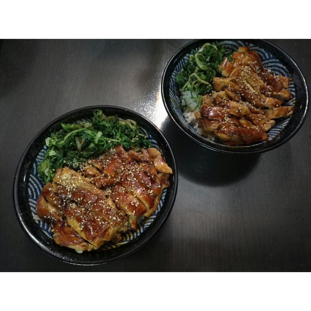 照烧鸡腿饭