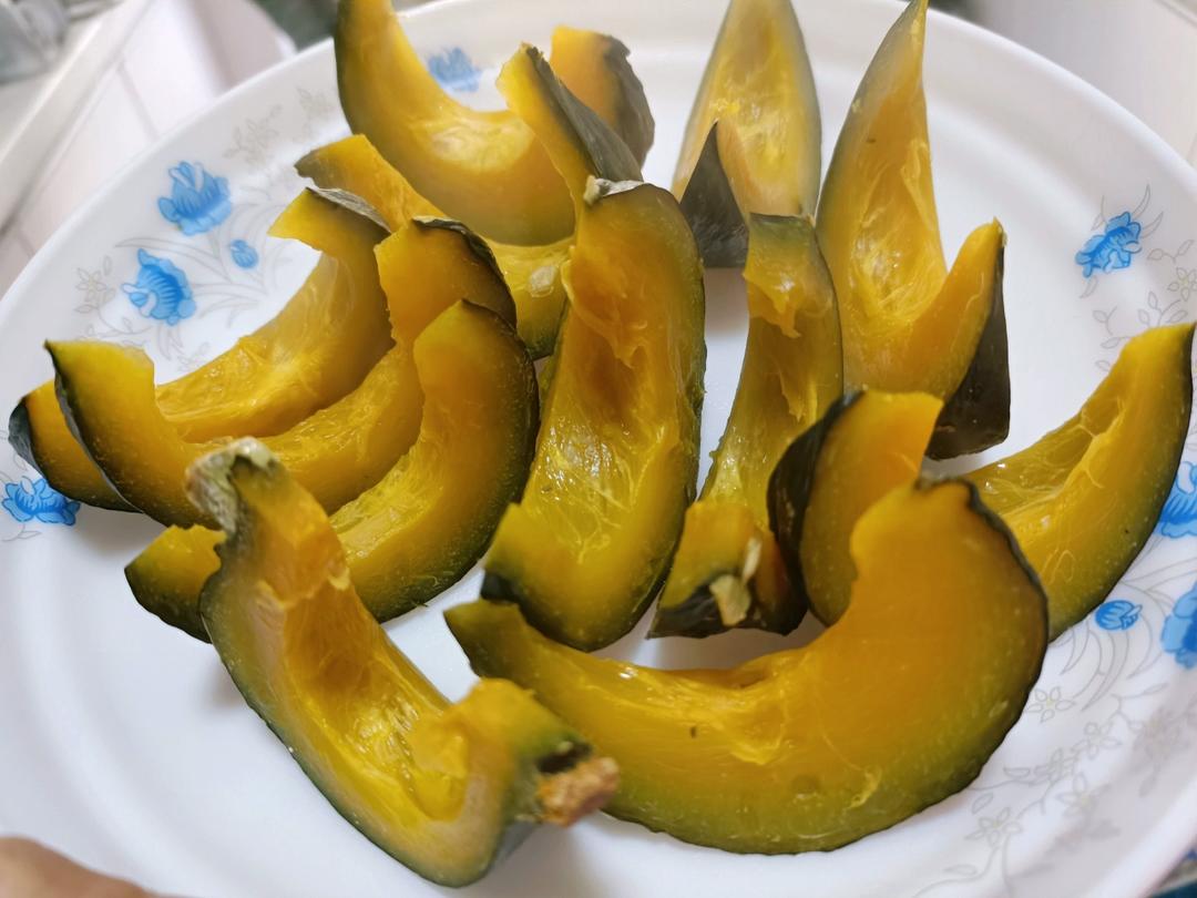 营养早餐蒸贝贝小南瓜