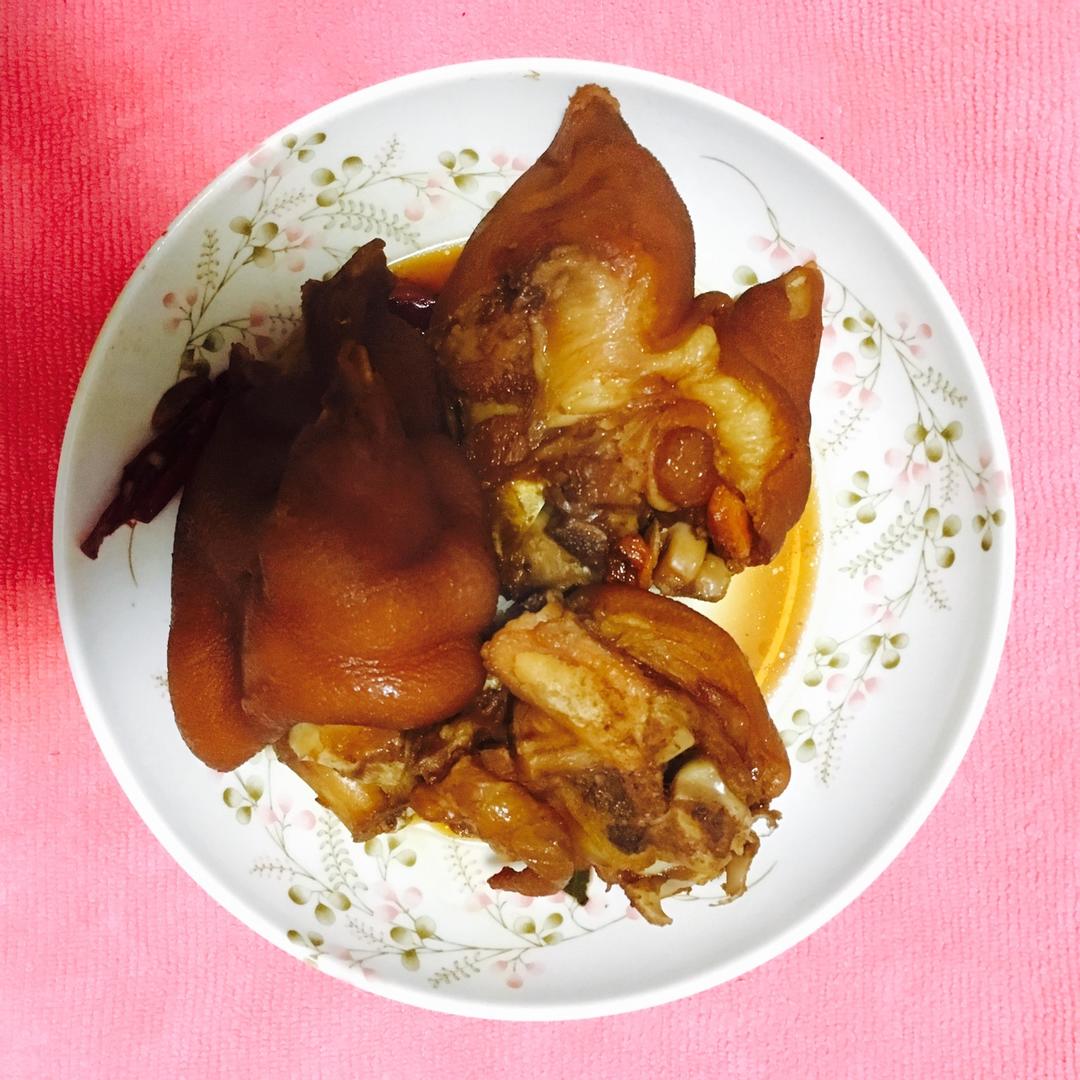 电饭锅卤猪蹄