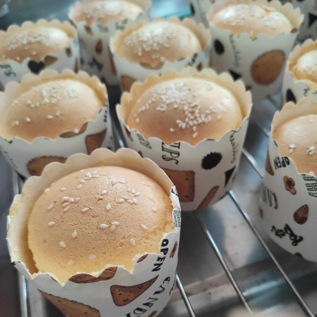 纸杯蛋糕 8寸戚风蛋糕的量