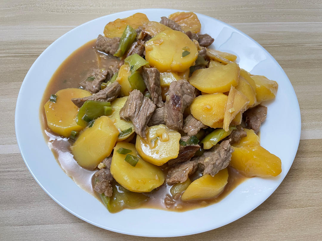 土豆丝炒牛肉