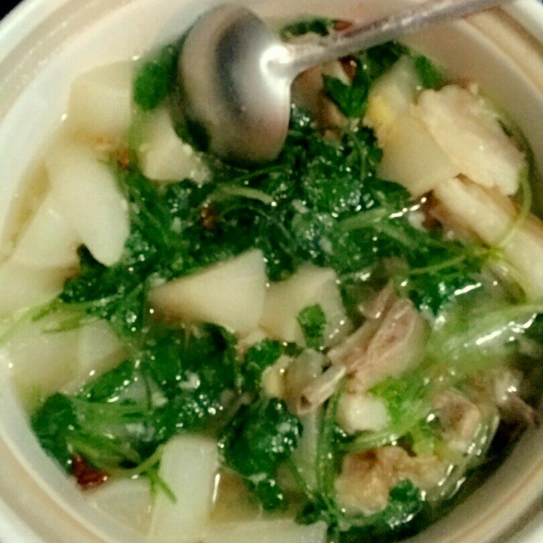 羊肉炖白萝卜