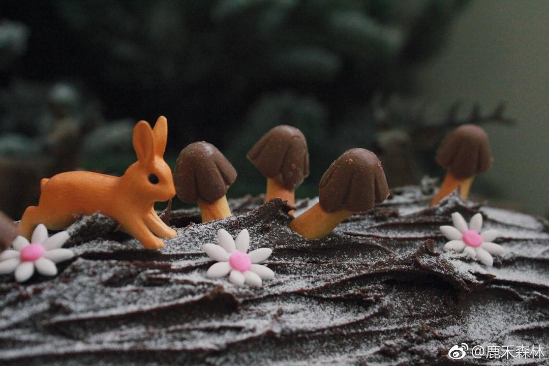 超简单圣诞树根蛋糕卷-超人气菜谱