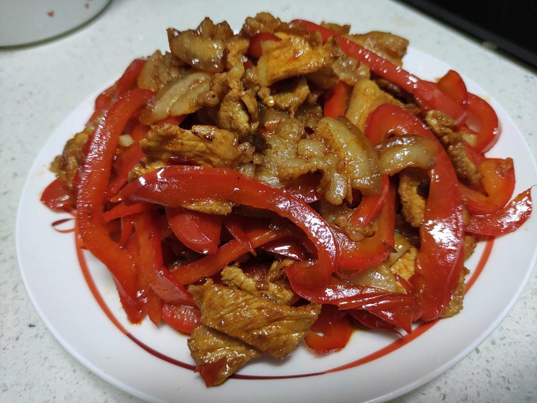 家常菜 红椒炒肉 要好好吃饭哝做的红椒炒肉