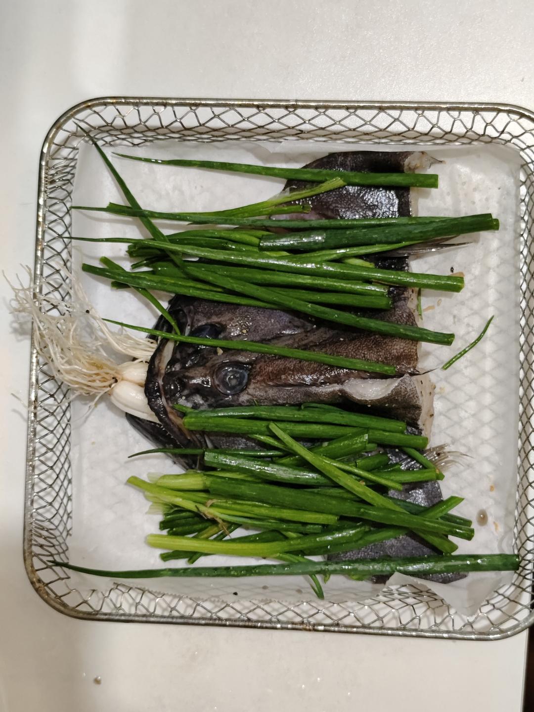 小葱烤比目鱼头
