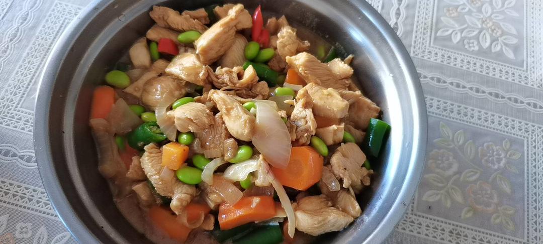 超下饭毛豆炒鸡胸肉