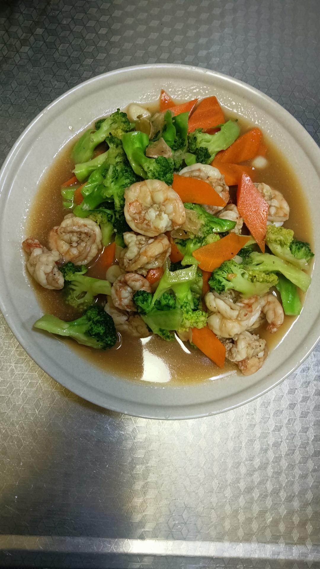 让西兰花不难吃的西兰花炒虾仁！