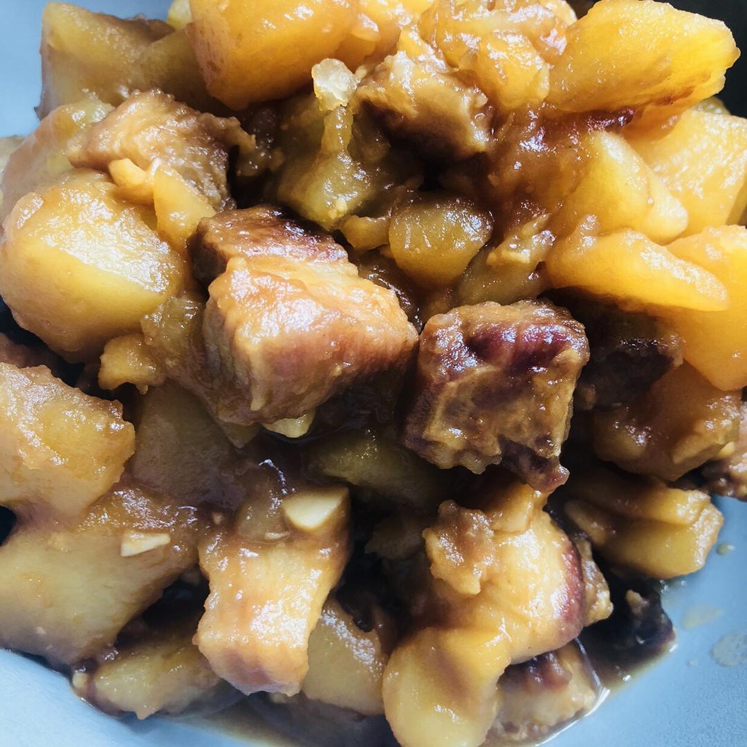 堂妈的土豆炖牛腩