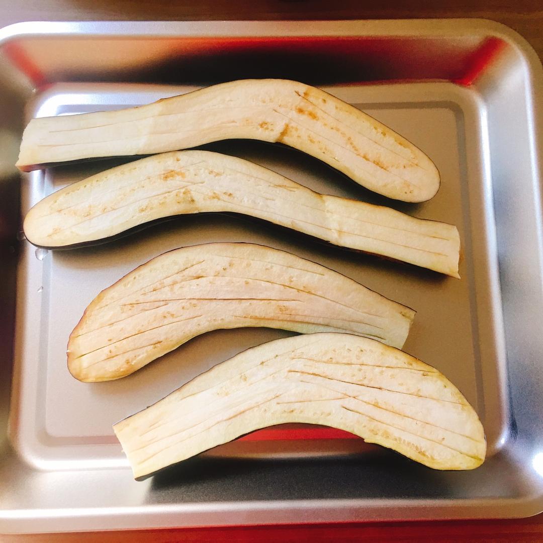 烤箱菜走起--蒜蓉烤茄子