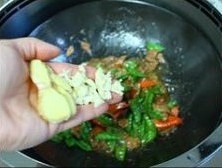 蚝油牛肉的做法 步骤8