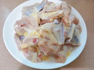 温补益胃的淮山鸡汤🐔的做法 步骤3