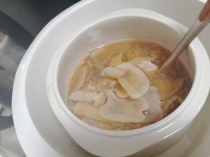 海底椰无花果玉竹瘦肉汤的做法 步骤2