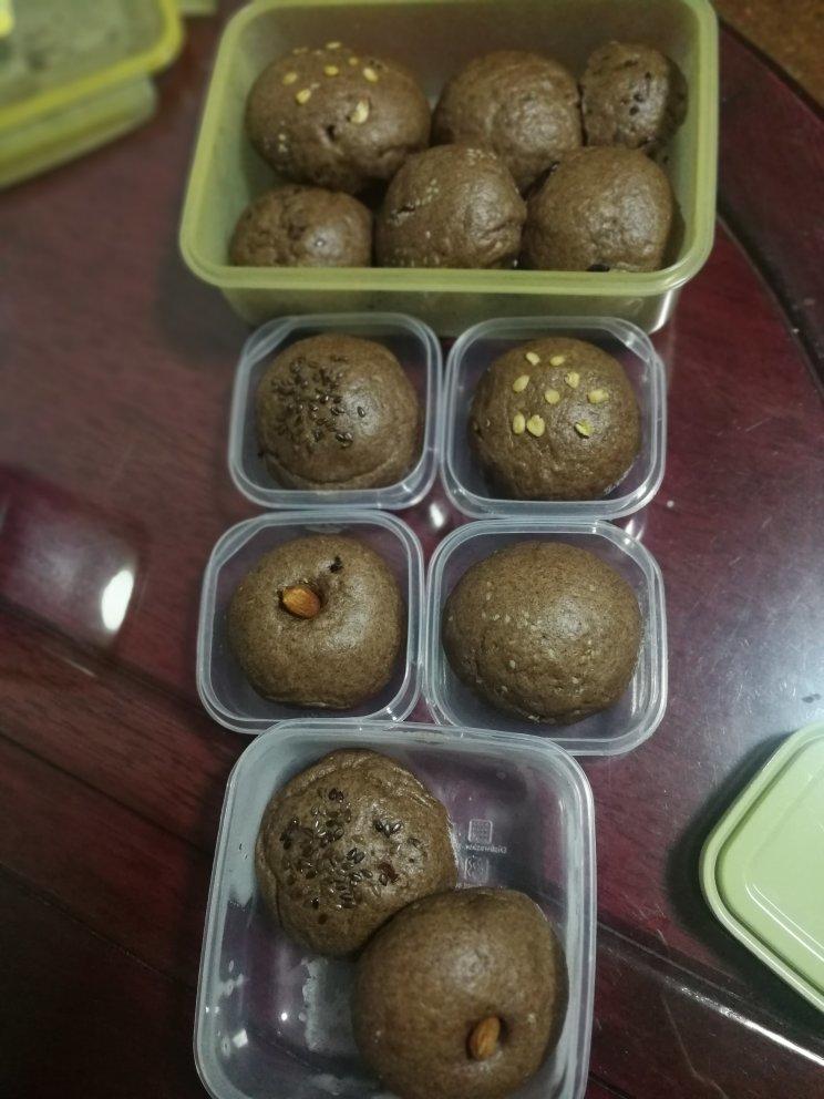 黑全麦无糖馒头