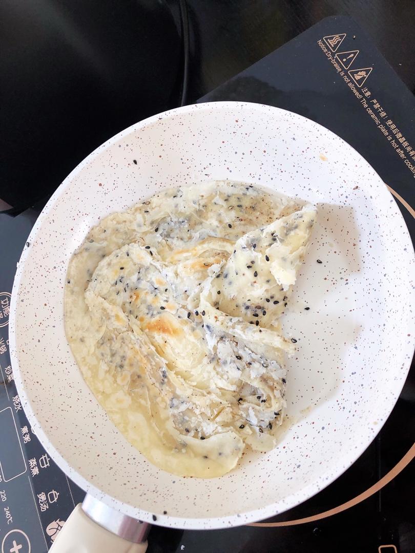 香酥千层饼，葱油饼，酥掉渣了