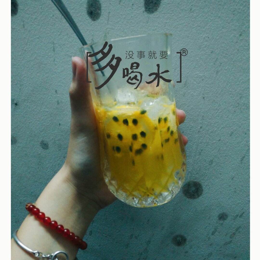 青柠/青桔百香果气泡水/夏日必备