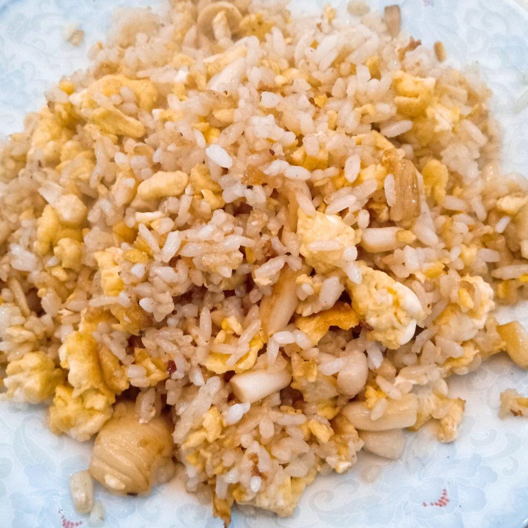 简简单单蘑菇蛋炒饭