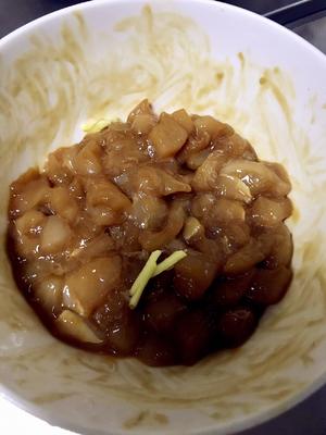 【毛豆米炒肉】健康鸡胸肉版的做法 步骤2