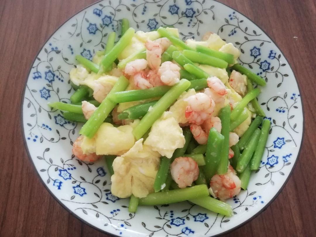 芦笋蛋滑炒虾仁