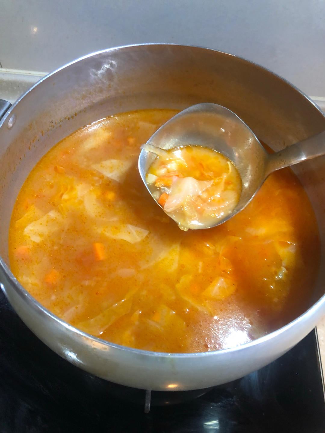 一份适合夏天喝的酸酸的罗宋汤，超级正宗的做法