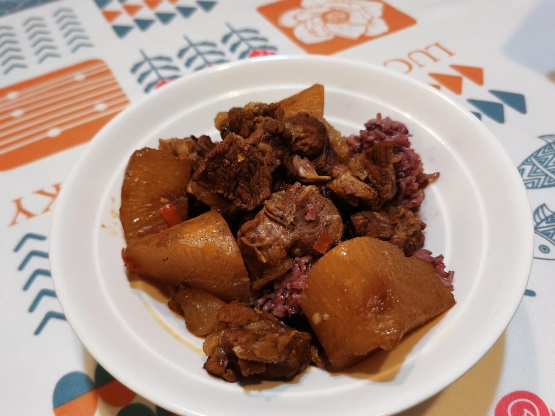 萝卜烧牛腩 珐琅锅的做法