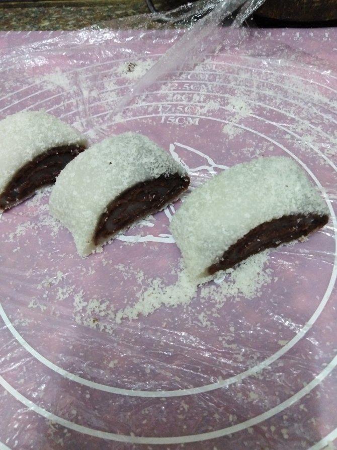 椰蓉豆沙糯米卷