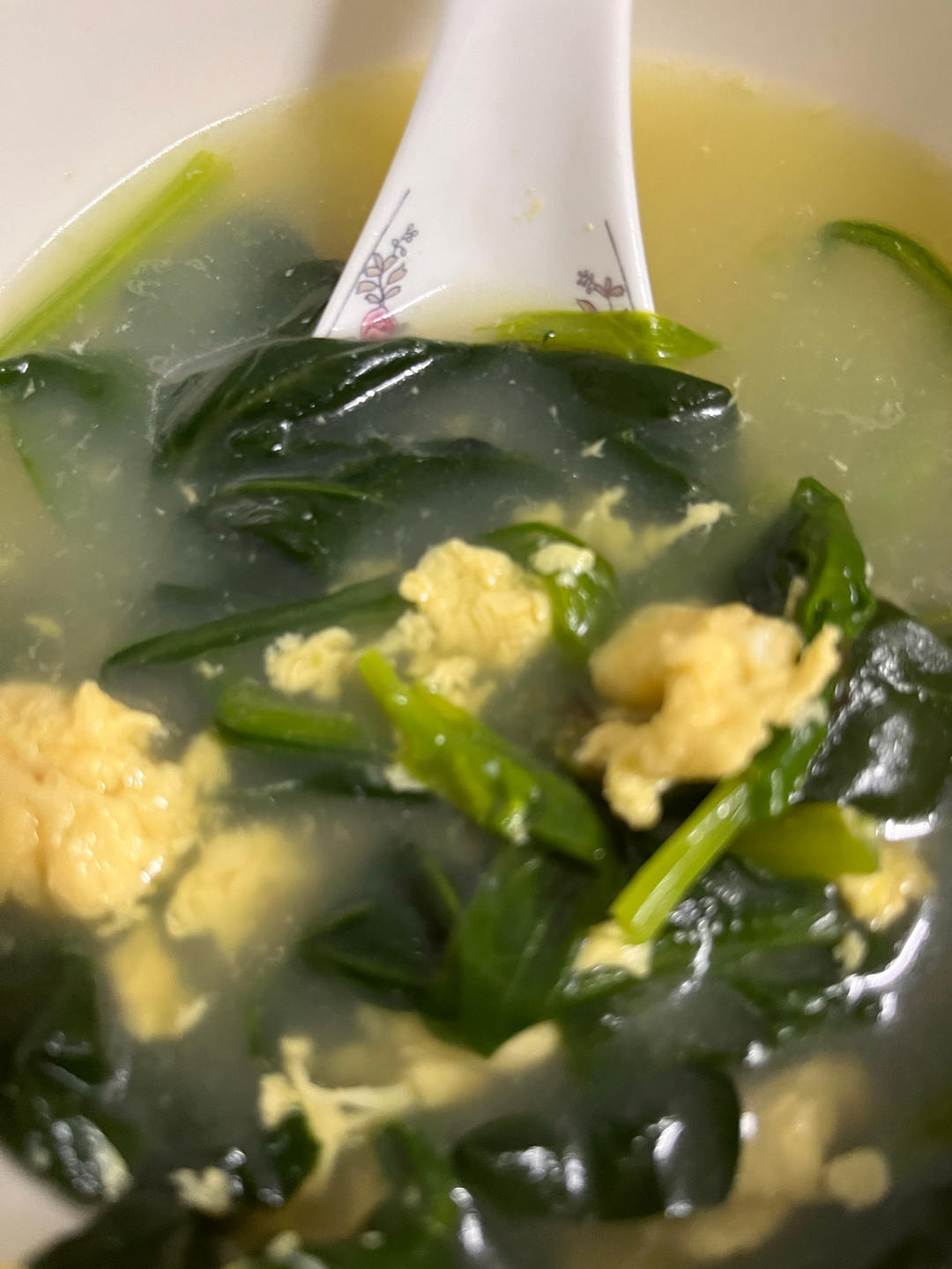 菠菜鸡蛋汤