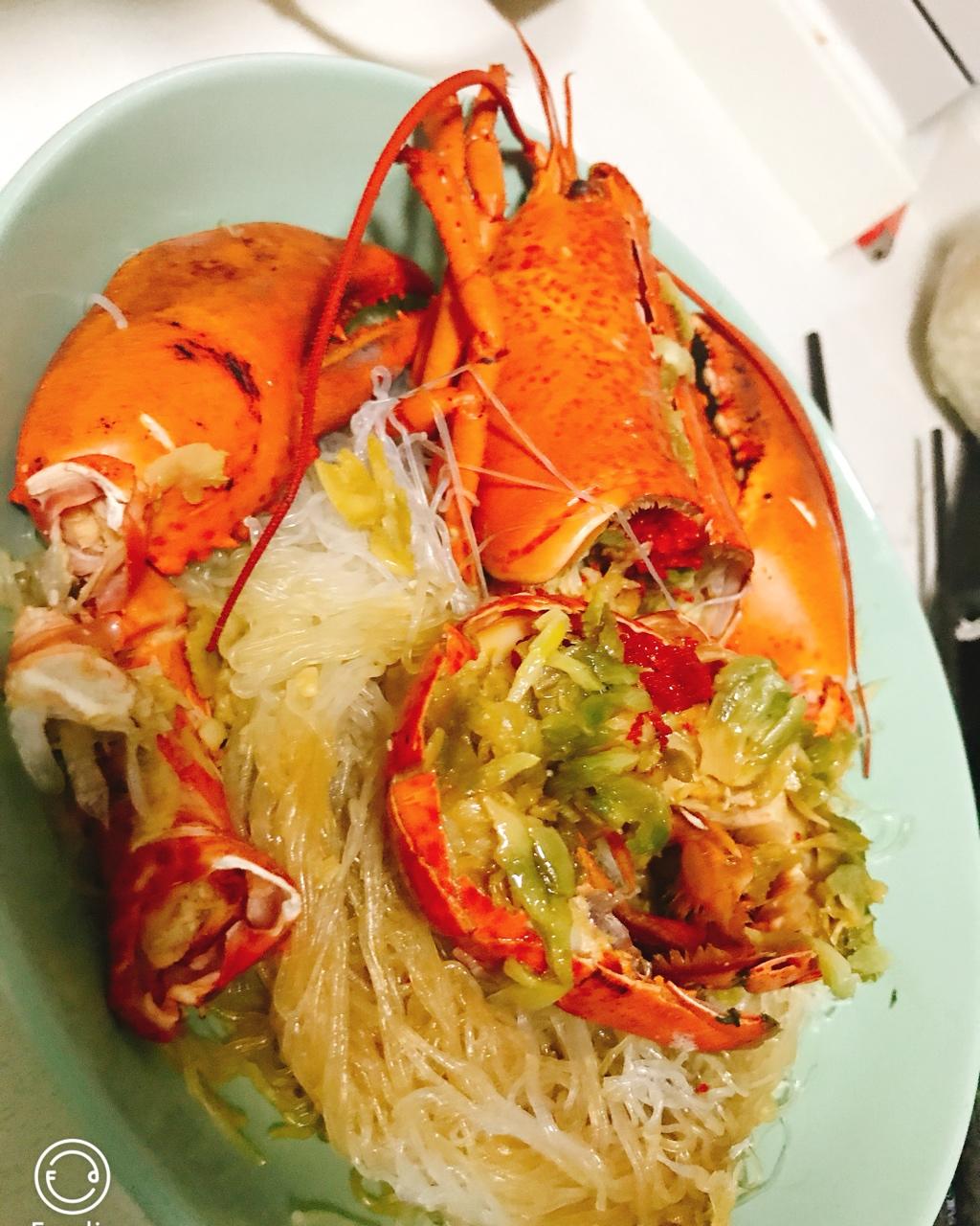 蒜蓉龙虾蒸粉丝