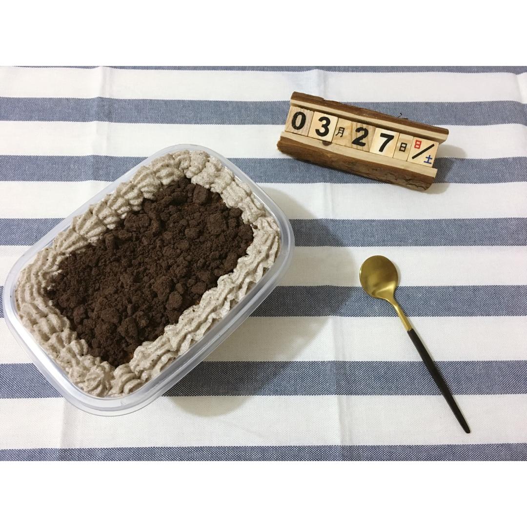 好吃到流泪的奥利奥咸奶油盒子蛋糕