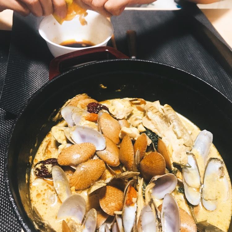 Keto生酮_青咖喱海鲜锅